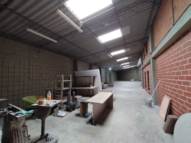 Bodega en arriendo en La Tablaza, La Estrella, 575 m² · foto 6 de 9