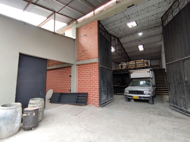 Bodega en arriendo en La Tablaza, La Estrella, 575 m² · foto 7 de 9