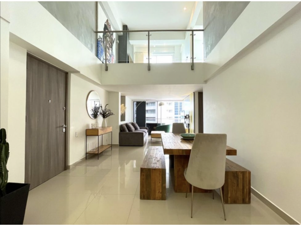 Apartamento en Venta en Loma del Esmeraldal, Envigado