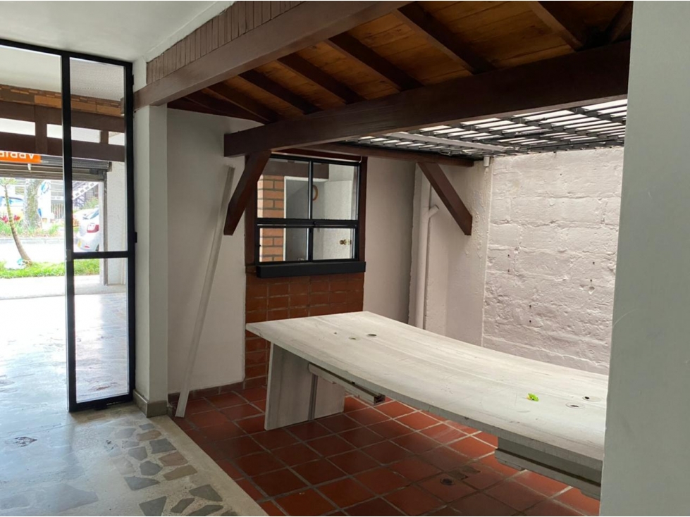 Warehouse for sale in Guayabal, Medellín 5