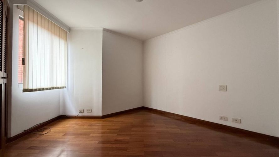Apartamento de 3 alcobas en arriendo en La Florida, Medellín, 170 m² · foto 21 de 24