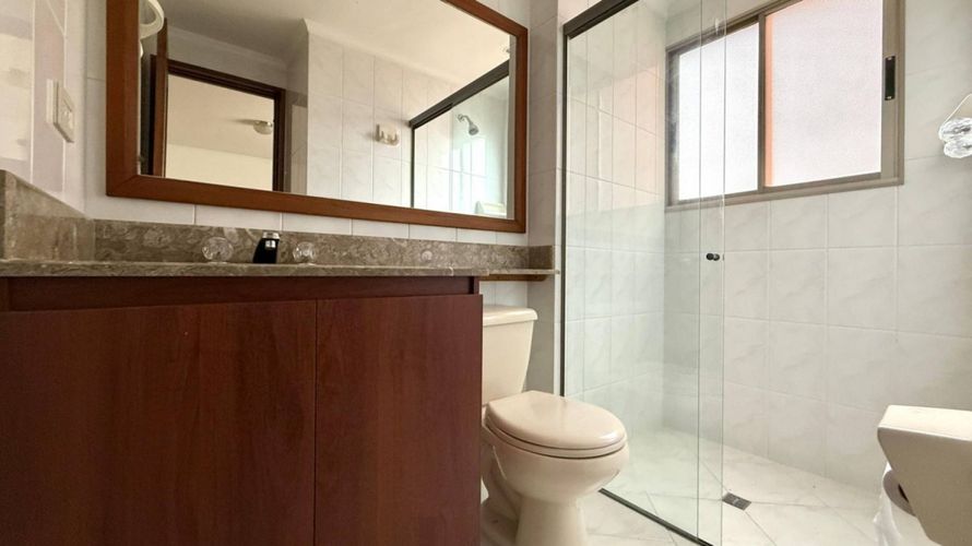Apartamento de 3 alcobas en arriendo en La Florida, Medellín, 170 m² · foto 22 de 24
