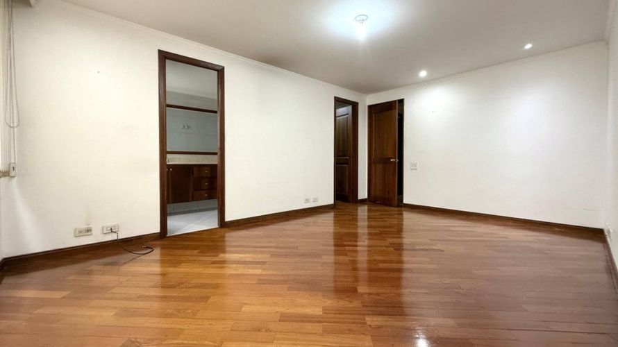 Apartamento de 3 alcobas en arriendo en La Florida, Medellín, 170 m² · foto 23 de 24