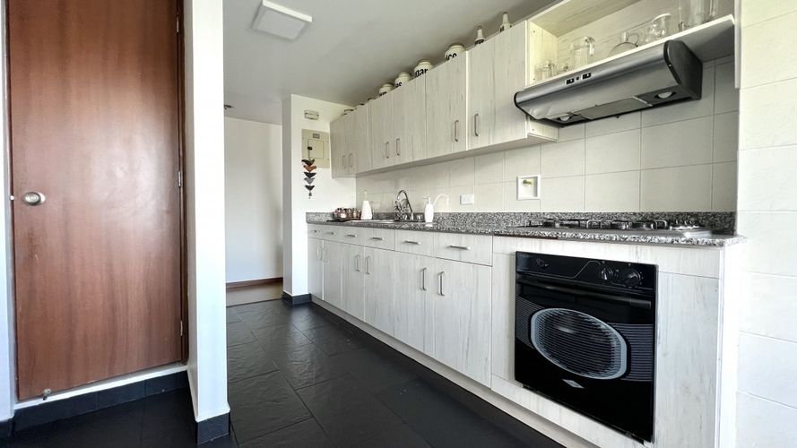 Apartamento de 2 alcobas en arriendo en Los Balsos, Medellín, 105 m² · foto 9 de 23