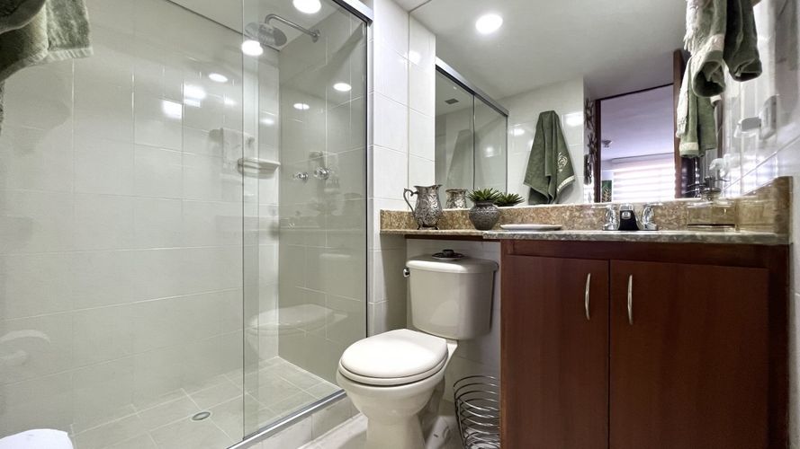 Apartamento de 2 alcobas en arriendo en Los Balsos, Medellín, 105 m² · foto 15 de 23