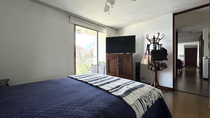 Apartamento de 2 alcobas en arriendo en Los Balsos, Medellín, 105 m² · foto 19 de 23