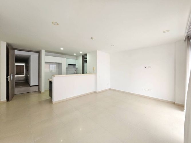 Apartamento de 3 alcobas en venta en Sotomayor, Bucaramanga, 85 m² · foto 2 de 10
