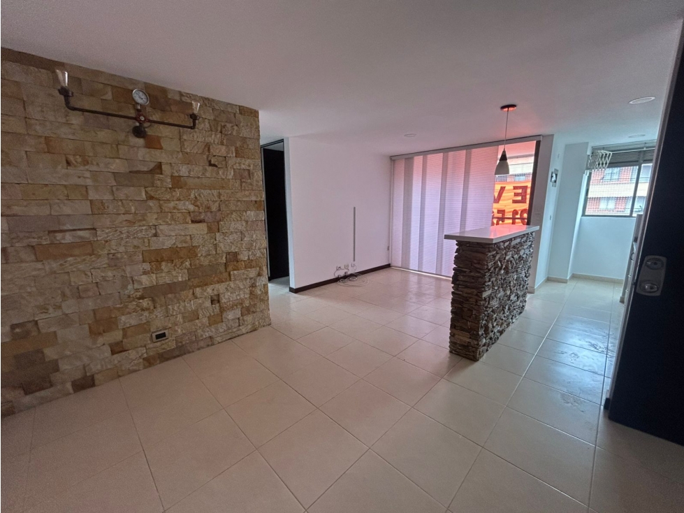 Apartment for sale in Loma del Indio, Medellín 2