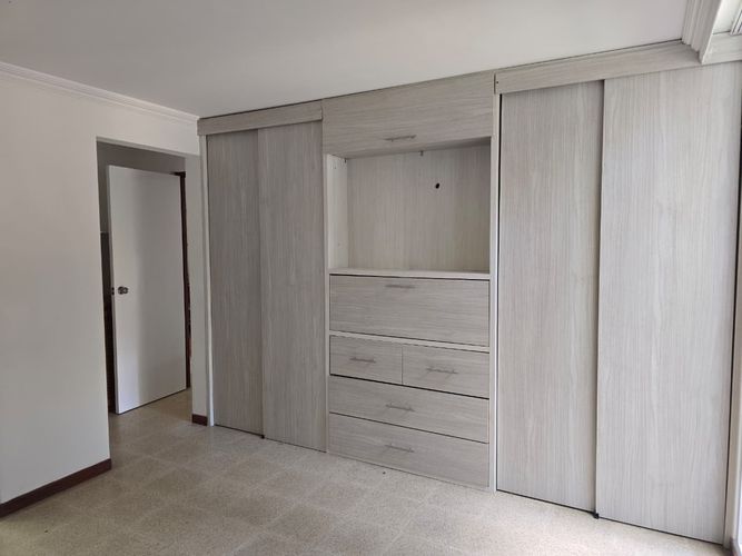 Apartamento de 3 alcobas en arriendo en Belén, Medellín, 140 m² · foto 12 de 18