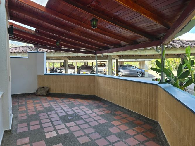 Apartamento de 3 alcobas en arriendo en Belén, Medellín, 140 m² · foto 18 de 18