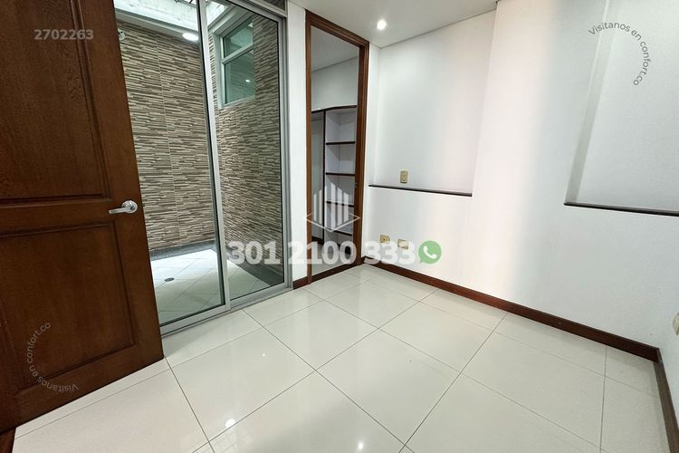 Apartamento de 3 alcobas en arriendo en Laureles, Medellín, 105 m² · foto 11 de 20