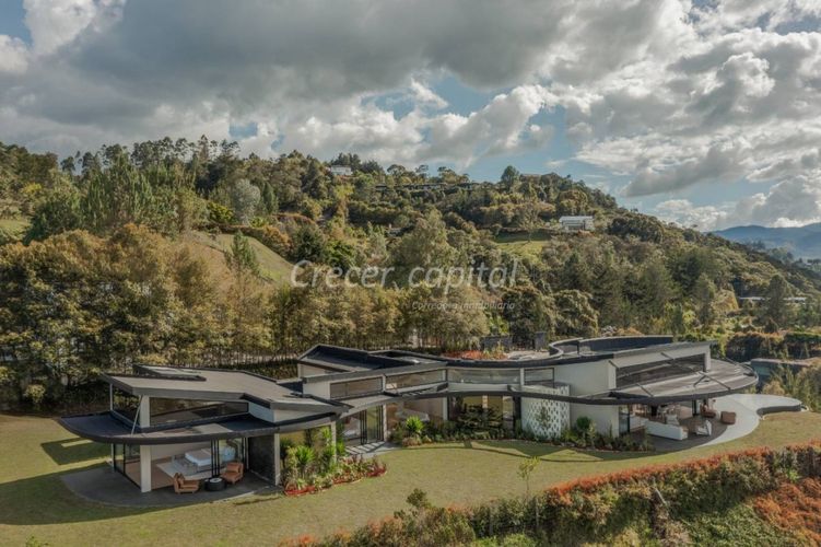 Casa de 4 alcobas en venta en Don Diego, El Retiro, 653 m² · foto 3 de 9