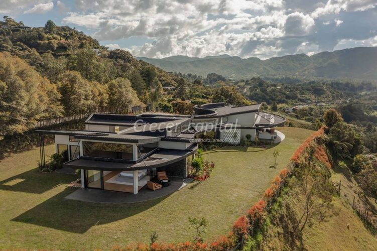 Casa de 4 alcobas en venta en Don Diego, El Retiro, 653 m² · foto 4 de 9