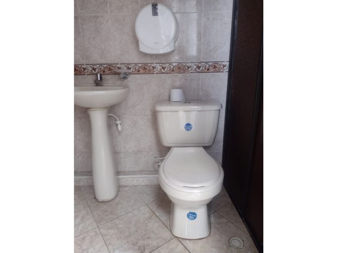 Bodega en arriendo en Belén San Bernardo, Medellín, 351 m² · foto 9 de 10