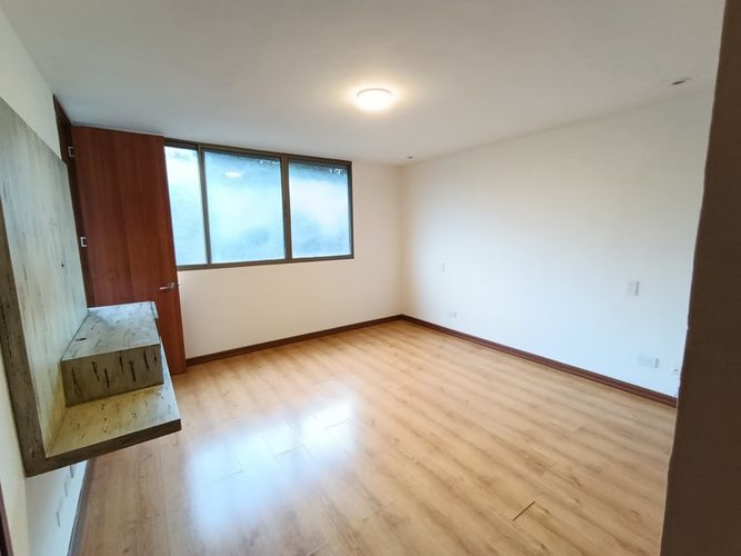 Apartamento de 2 alcobas en arriendo en Loma Del Esmeraldal, Envigado, 125 m² · foto 6 de 13