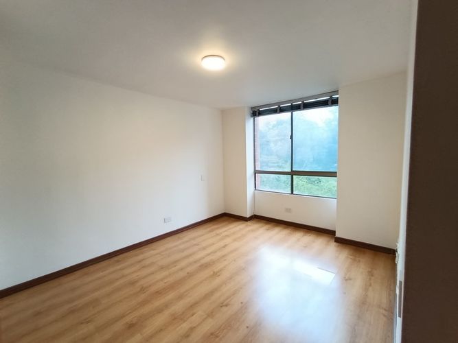 Apartamento de 2 alcobas en arriendo en Loma Del Esmeraldal, Envigado, 125 m² · foto 8 de 13