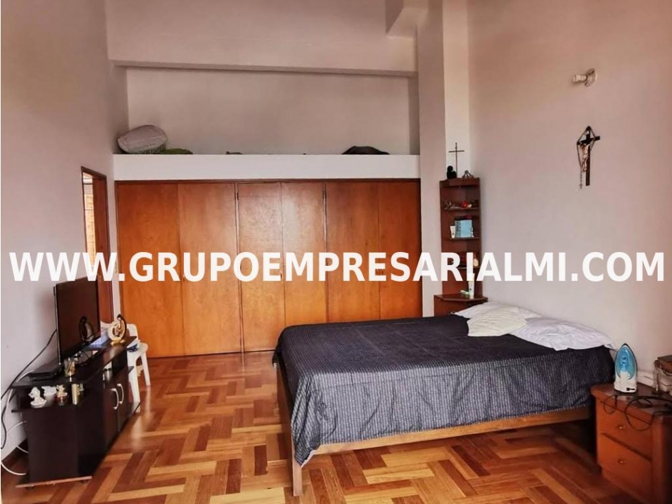 Apartamento en venta en El Poblado, Medellín 5