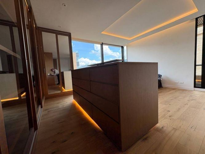Apartamento de 3 alcobas en venta en Chico, Bogotá, 236 m² · foto 15 de 24