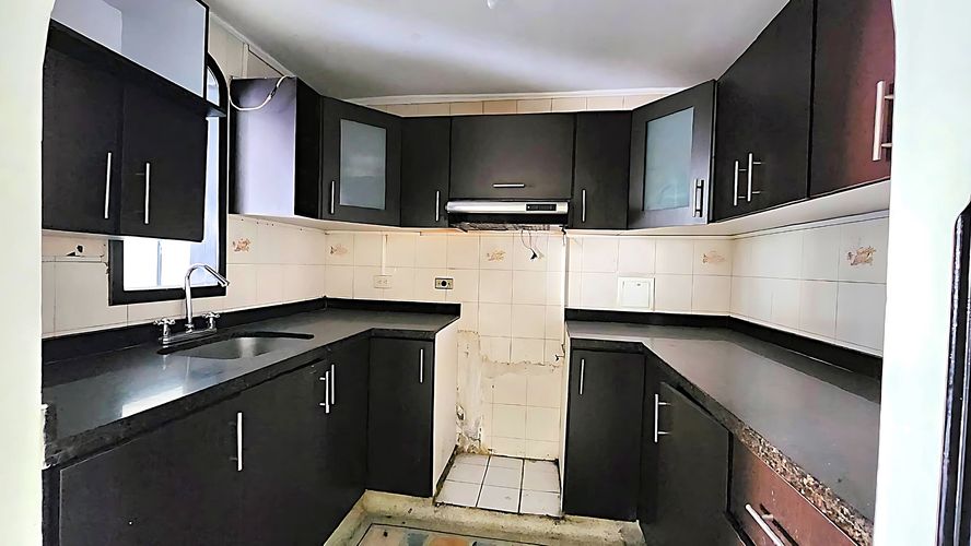 Casa de 5 alcobas en venta en Molinos Altos, Floridablanca, 375 m² · foto 7 de 16