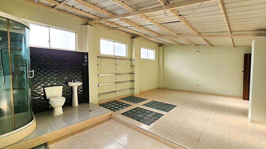 Casa de 5 alcobas en venta en Molinos Altos, Floridablanca, 375 m² · foto 10 de 16
