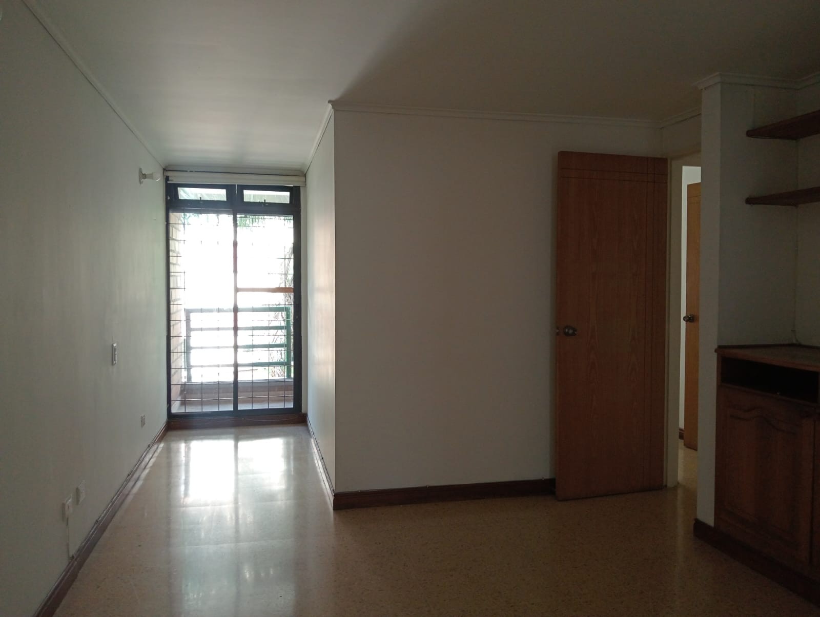Apartamento en arriendo en Laureles, Medellín · foto 4 de 17