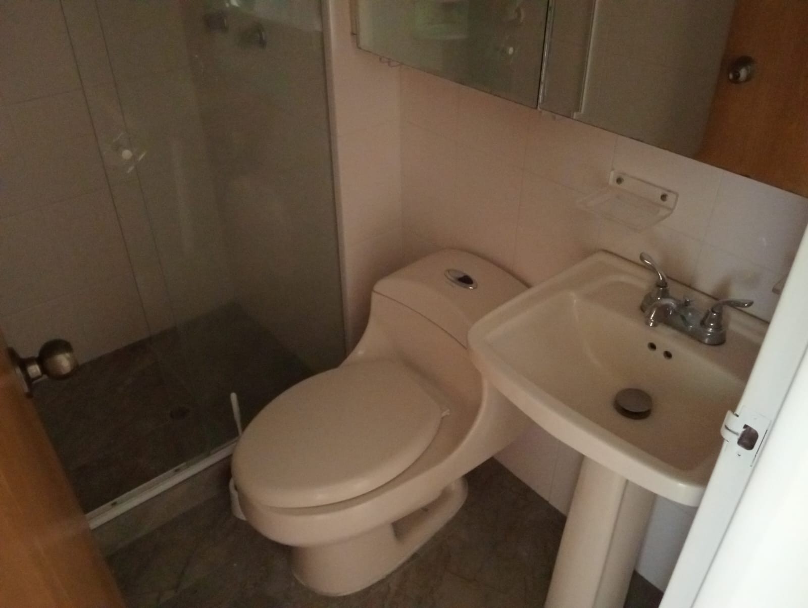 Apartamento en arriendo en Laureles, Medellín · foto 11 de 17