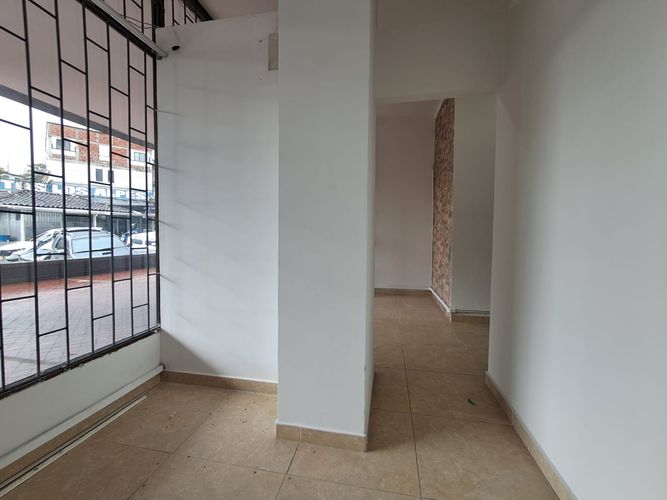 Local en arriendo en San Jose Sur, Pereira, 20 m² · foto 2 de 8