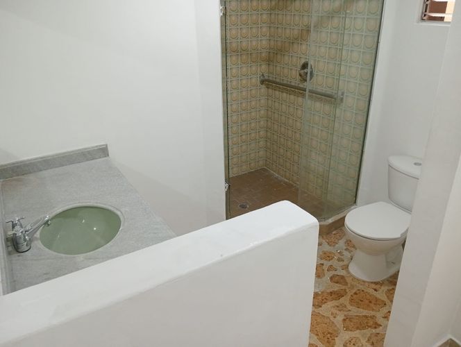 Apartamento de 4 alcobas en arriendo en Laureles, Medellín, 240 m² · foto 13 de 19