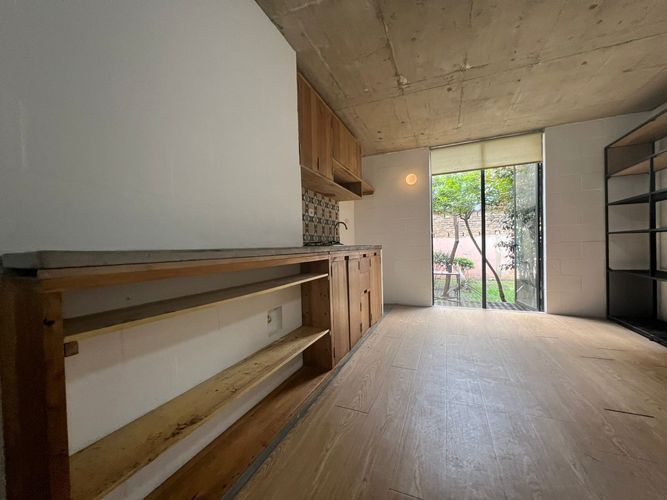 Apartaestudio en venta en Las Cruces, Bogotá, 29 m² · foto 3 de 14