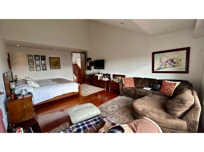 Casa de 4 alcobas en venta en Niza, Bogotá, 390 m² · foto 18 de 24