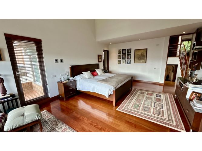 Casa de 4 alcobas en venta en Niza, Bogotá, 390 m² · foto 19 de 24