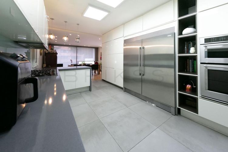 Casa de 3 alcobas en venta en El Nogal, Bogotá, 350 m² · foto 9 de 24