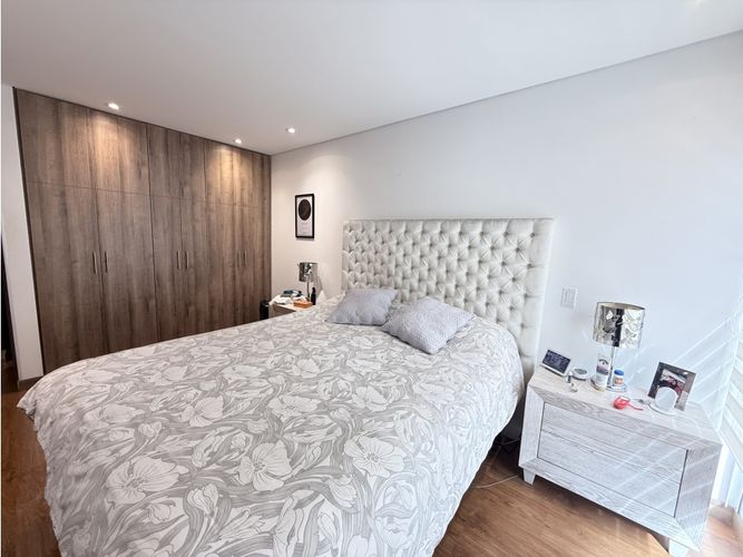 Apartamento de 3 alcobas en venta en Ub. Delicias Del Carmen, Bogotá, 140 m² · foto 8 de 15