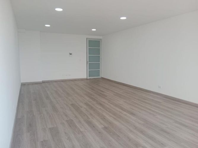 Oficina en venta en Unicentro, Tunja, 43 m² · foto 9 de 22