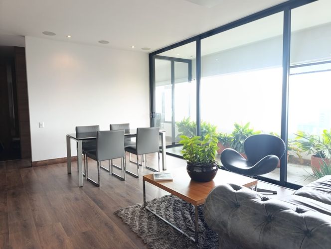 Apartamento de 2 alcobas en arriendo en El Poblado, Medellín, 115 m² · foto 4 de 15