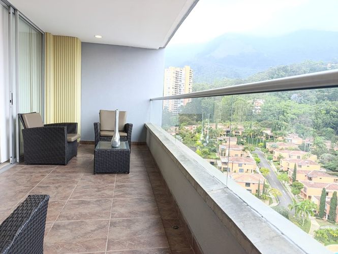 Apartamento de 3 alcobas en arriendo en El Poblado, Medellín, 126 m² · foto 20 de 20