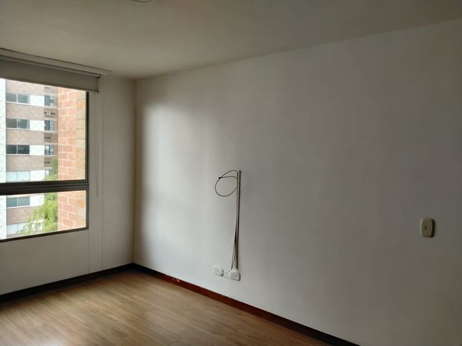 Apartamento de 2 alcobas en arriendo en El Poblado, Medellín, 86 m² · foto 9 de 19