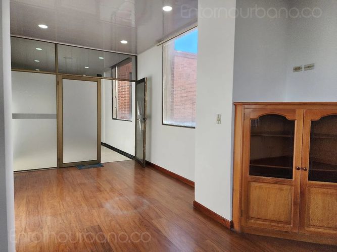 Oficina en arriendo en Tunja, Tunja, 53 m² · foto 8 de 12