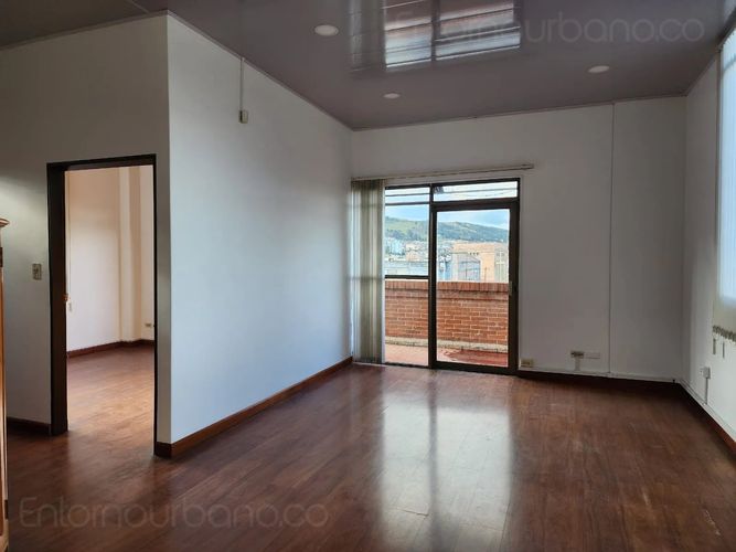 Oficina en arriendo en Tunja, Tunja, 53 m² · foto 2 de 12