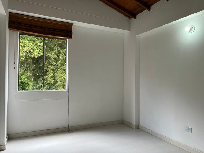 Apartamento de 3 alcobas en arriendo en El Poblado, Medellín, 90 m² · foto 10 de 16