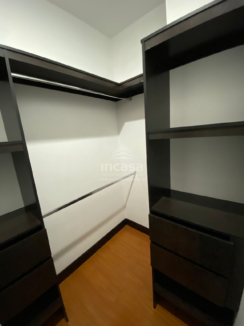 Apartamento de 3 alcobas en venta en Santa Teresita, Cali, 200 m² · foto 8 de 24