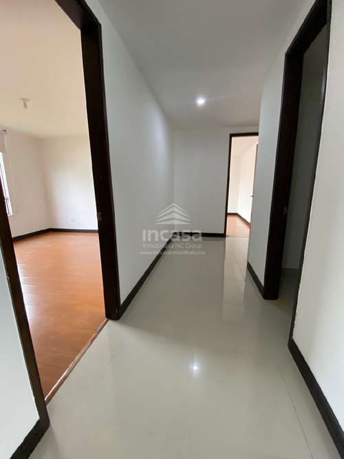 Apartamento de 3 alcobas en venta en Santa Teresita, Cali, 200 m² · foto 9 de 24