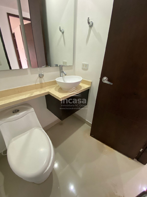 Apartamento de 3 alcobas en venta en Santa Teresita, Cali, 200 m² · foto 11 de 24