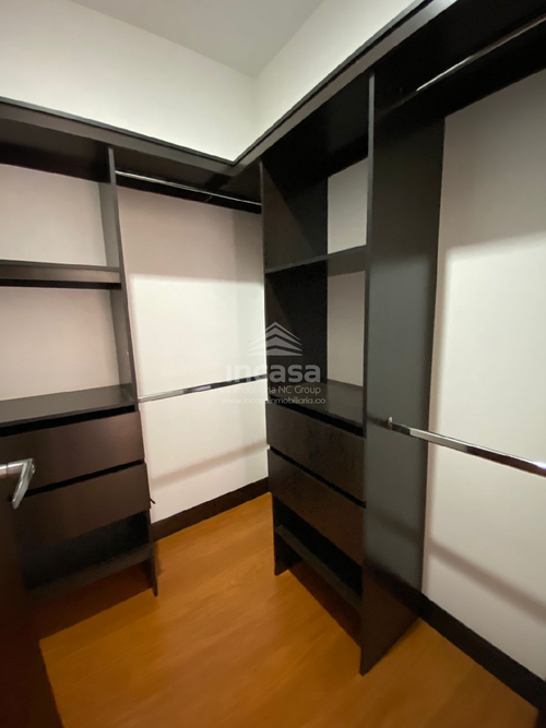 Apartamento de 3 alcobas en venta en Santa Teresita, Cali, 200 m² · foto 12 de 24