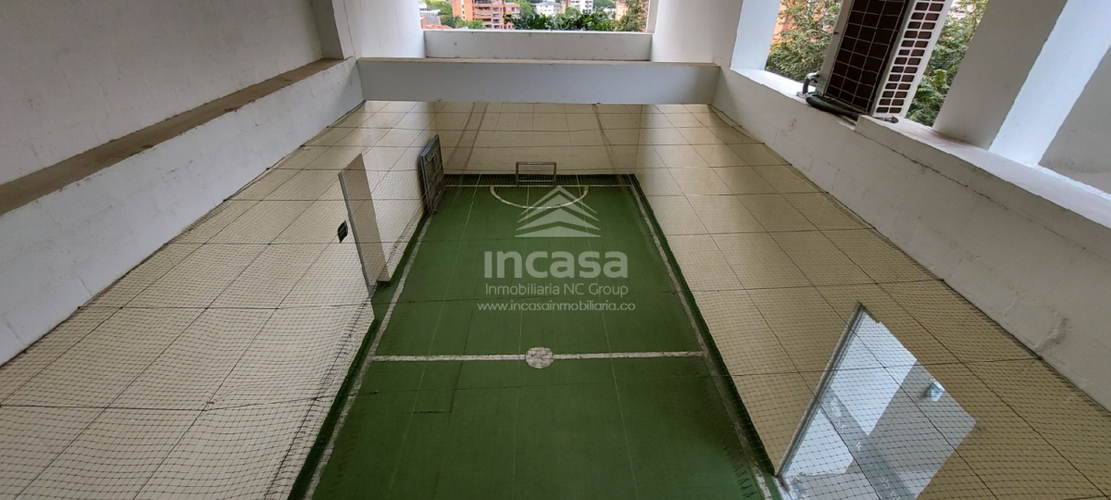 Apartamento de 3 alcobas en venta en Santa Teresita, Cali, 200 m² · foto 22 de 24