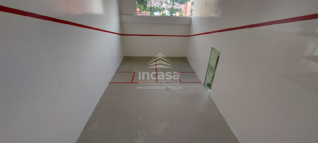 Apartamento de 3 alcobas en venta en Santa Teresita, Cali, 200 m² · foto 23 de 24