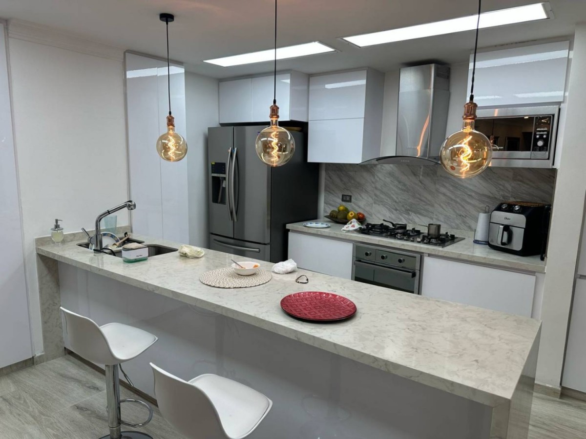 Apartamento en venta en Pinares, Pereira · foto 8 de 13