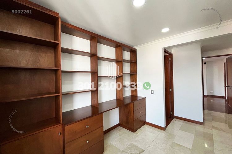 Apartamento de 3 alcobas en arriendo en Los Balsos, Medellín, 160 m² · foto 14 de 24