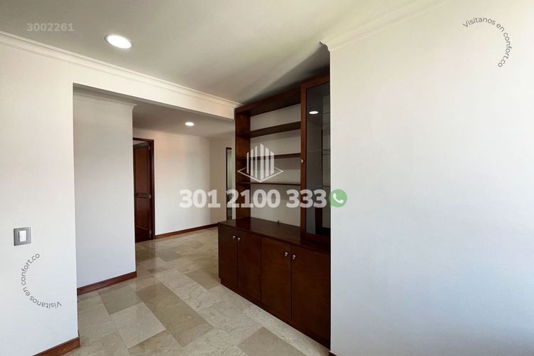 Apartamento de 3 alcobas en arriendo en Los Balsos, Medellín, 160 m² · foto 13 de 24
