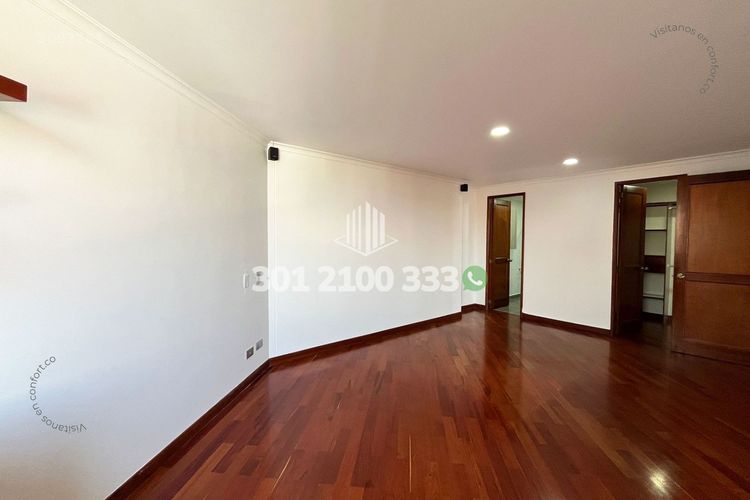 Apartamento de 3 alcobas en arriendo en Los Balsos, Medellín, 160 m² · foto 19 de 24